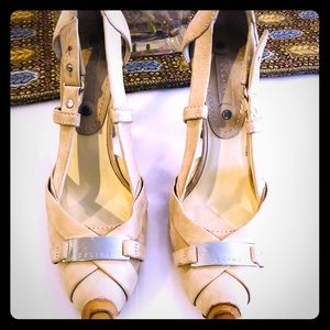 Celine cream-colored closed-toe heels Size 37